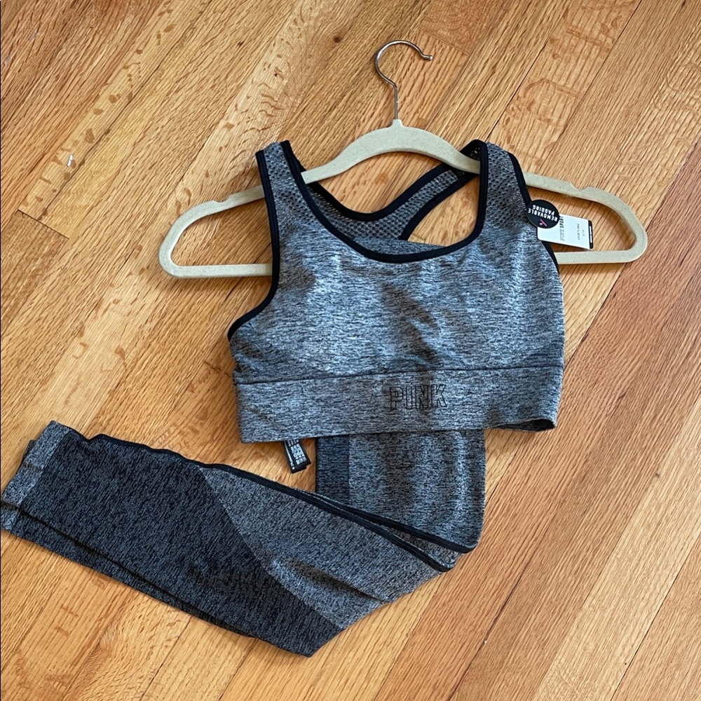 PINK SPORT sports bra and leggings 🍑